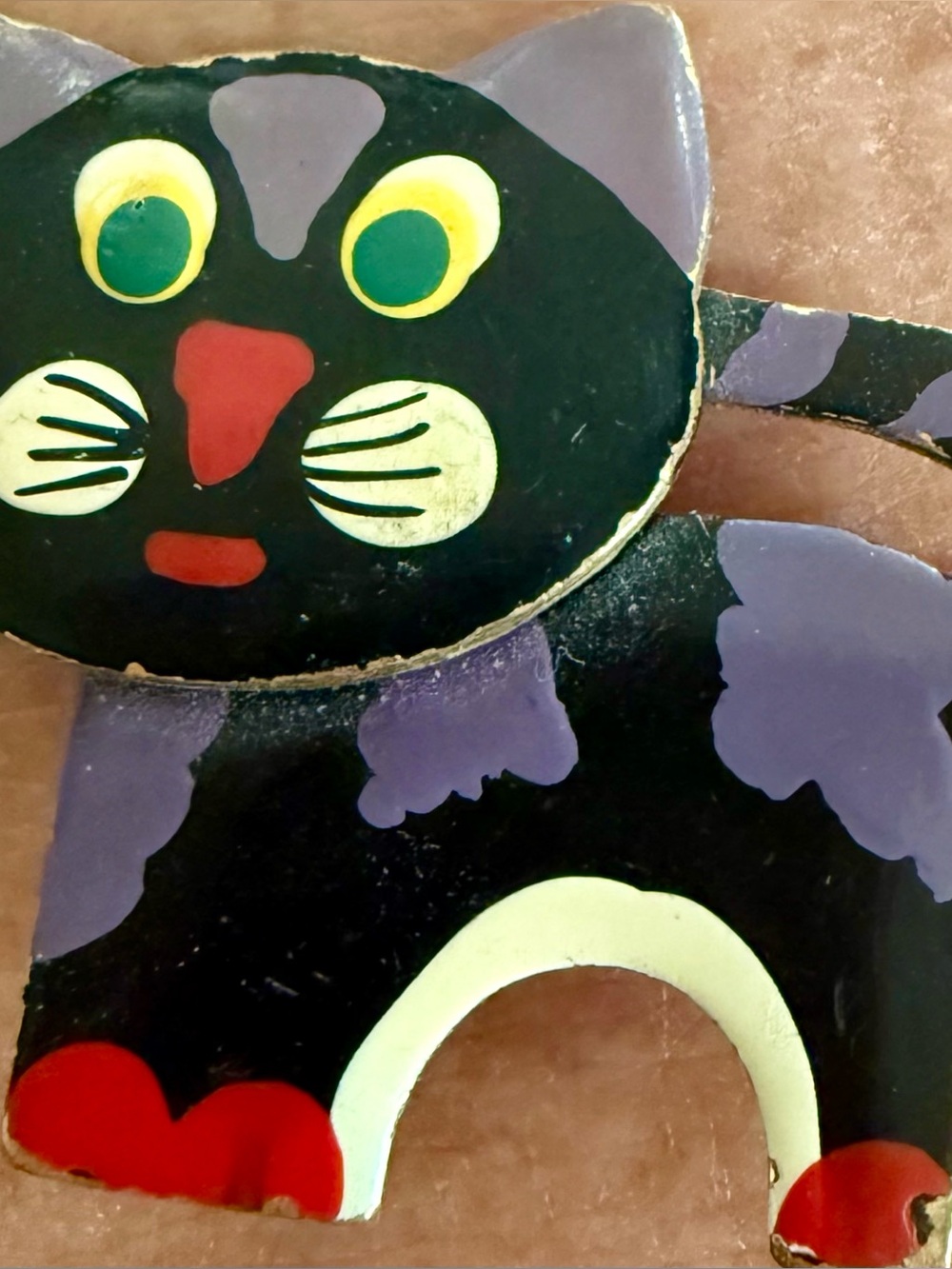 Vintage enamel Cat brooch